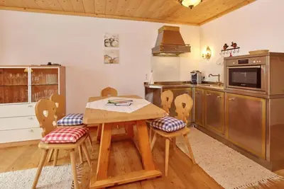 Apartment Kriegerhorn directly in Lech on the ski slope