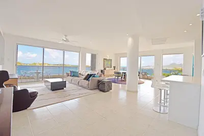 Image de Island Time- Luxurious 2 Br/ 2 Bath Condo- Stunning Views of Anguilla and Sxm