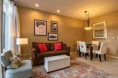 Image de Luxurious 1 Bedroom in the Heart of Seattle!