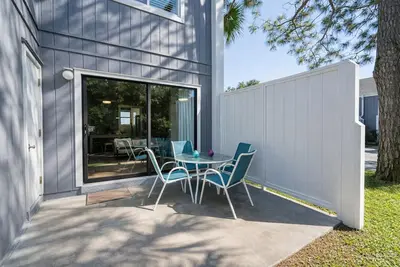 Image de Beachside Home Nr Dining & Shops | 8pax | Pets Ok