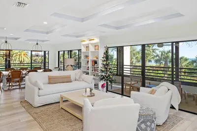 Image de Executive Residence at Gulfside Place 2023 Remodel