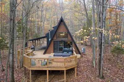 Image de Dreamtime - Modern A-frame Cabin w\/ Hot tub