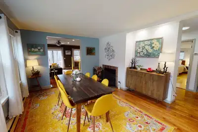 Image de Winter Lore – 4br Mountain Getaway w\/ Hot Tub, Game Room & Pet-Friendly Vibes!