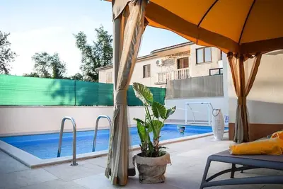 Image de Maison de vacances avec piscine pour 6
