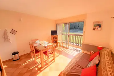 Image de Charmant T2 Ă Saint-Lary-Soulan avec balcon, parking, et casier Ă skis