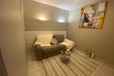Image de Grand studio avec parking