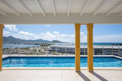 Reflection Z 5 Star Villa