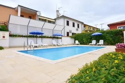 Image de Maison de vacances Umag pour 1 - 6 personnes avec 3 chambres à coucher - Maison de vacances