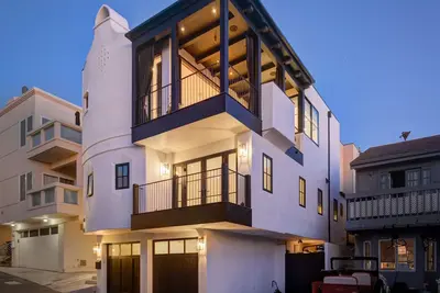Image de Stunning Manhattan Beach Modern Montecito - Steps to the beach and downtown!