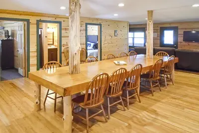 Image de Lake Cabin