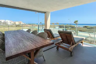 Image de Appartement Seaside Duna Beach avec vue sur mer, piscine partagée et Wi-Fi