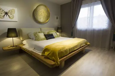 Image de Art Apartment in center