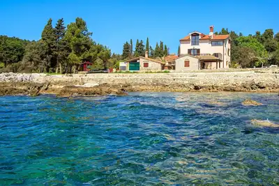 Image de Cuvi Beach - Mansarde Apartment