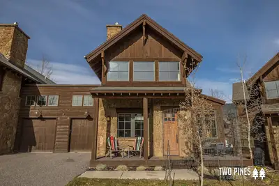 Image de Gorgeous Home Right in Town Center! Fitness Center! 15 Min Drive to Resort!