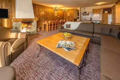 Image de Chalet confortable pour les groupes