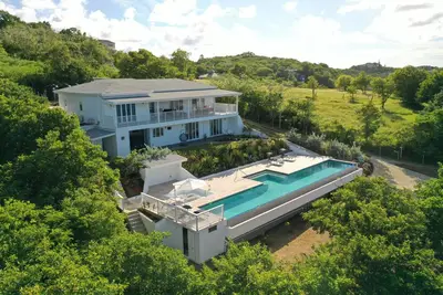 Image de Luxury Villa 3br-ocean view-infinity pool. Private Chef Optional.