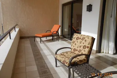 Image de Oceanfront One Bedroom Master Suite with kitchen Available April 12-19, 2025