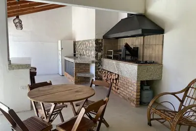 Image de House with pool and gourmet area in condominium