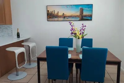 Image de Family Home 3 Bed 2 Bath