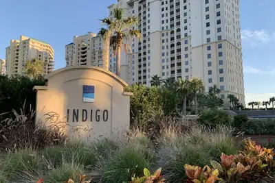 Image de 2 Br Indigo Beachfront - Tony Hobbs - Free Beach Service In Season Two King Beds