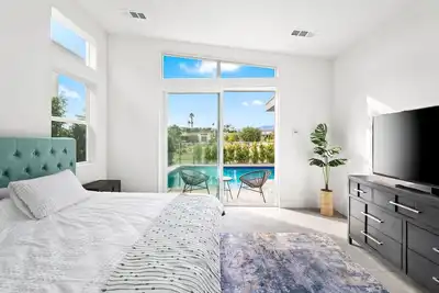Image de Private home: Open Space, Pool, Spa & Breathtaking Mountain View