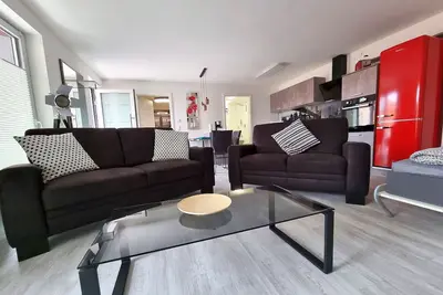 Image de Spacious vacation apartment (49 sqm) for up to 4 people with south-facing terrace