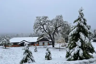 Image de Cheerful Home with Spa near Yosemite & Bass Lake