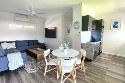 Image de Sunnyside Retreat- 5 Bedroom Home