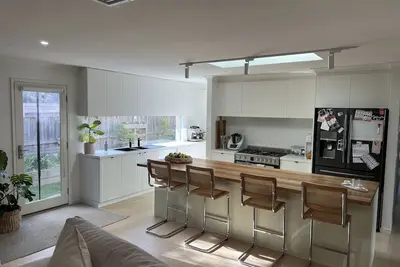 Entire House with Spa and 4 bedrooms