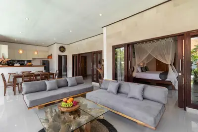 Image de just walking distance to petitenget beach