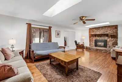 Image de Oakmont Retreat | 4br | Spend Spring in Flagstaff!