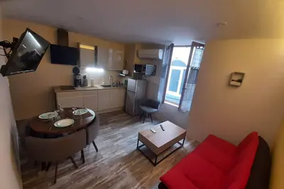 Image de Les Iris Apt 105, T2 Cosy, 30 m2, 1 chambre avec Tv