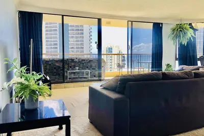 Image de Stunning ocean view, 13th Floor, Surfers paradise