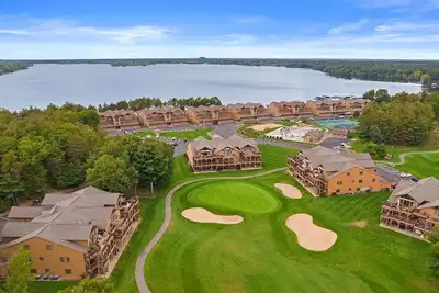 Image de Summer and Fall Getaway@ Northern Bay Resort!