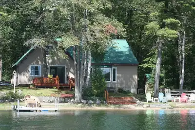 Image de Wonderful house on sandy beach, sports lake close to golf, bike/snowmobile trail