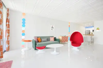 Image de Retro Condo Extreme High End finishings