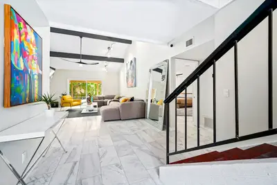 Image de New Listing*** 3900 sq Ft Scottsdale Luxury Pad