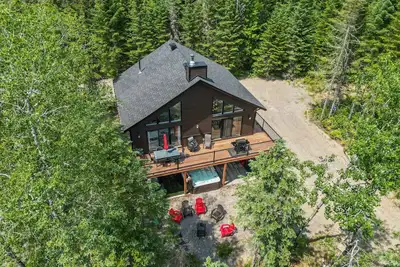 Le Villa Joie - En haut de la colline sapinière