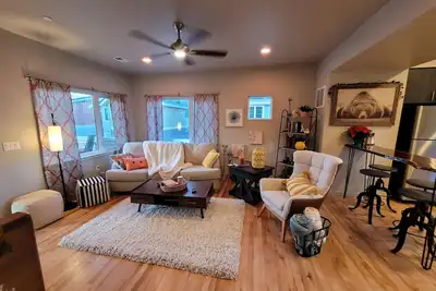 Image de Charming eco-friendly townhouse near down town Fort Collins.