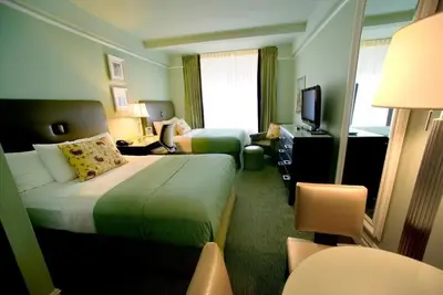 Image de Authentic Nyc Getaway! Historic Property Close to Metropolitan Museum of Art!