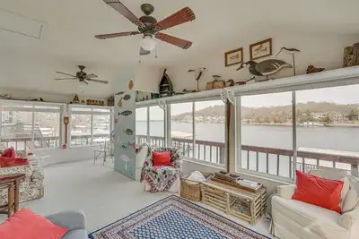 Image de Private Dock: Lake of the Ozarks Hideaway!