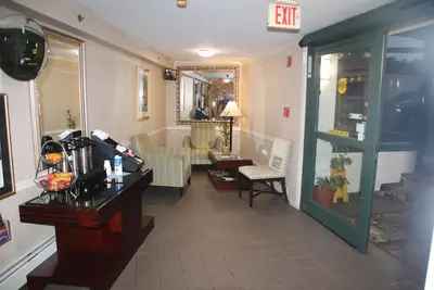 Image de Gateway for weekend and enjoy our pool