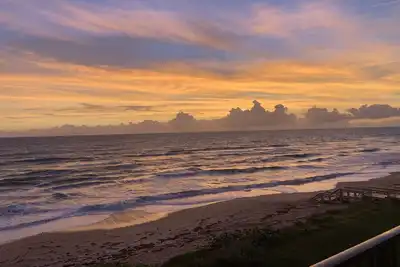 Image de Ocean Front Amazing Views 3 Bedroom 2 Bathroom Condo!
