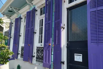 Image de Luxurious 2 Bedroom Creole Cottage short walk to Frenchmen Jazz & the Quarter