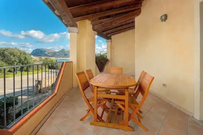 Image de Appartement 'Orizzonti 31' avec vue sur mer, terrasse privée et climatisation