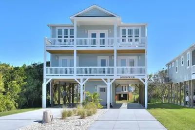 Image de 4 Br/3. 5 Ba Home-Beautifully Decorated-Sleeps 9