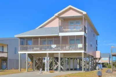 Image de Just Peachy - Beautiful Views of Ocean with 4 Bdrm/2 Bath Home w/ Pool/Sleeps 10