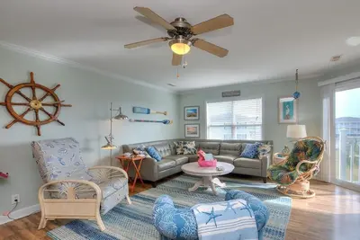 Image de Beautiful, 3br/2. 5Bath Ocean View Condo-Pool&Elevator-Sleeps10