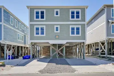 Image de 7br/6. 5ba -Awestruck home, Elevated Pool, Elevator, Sleeps 20