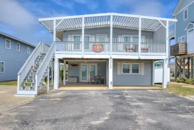 Image de Beautiful-Remodeled Duplex-2br/1ba 2nd Row-Oceanview-Sleeps6